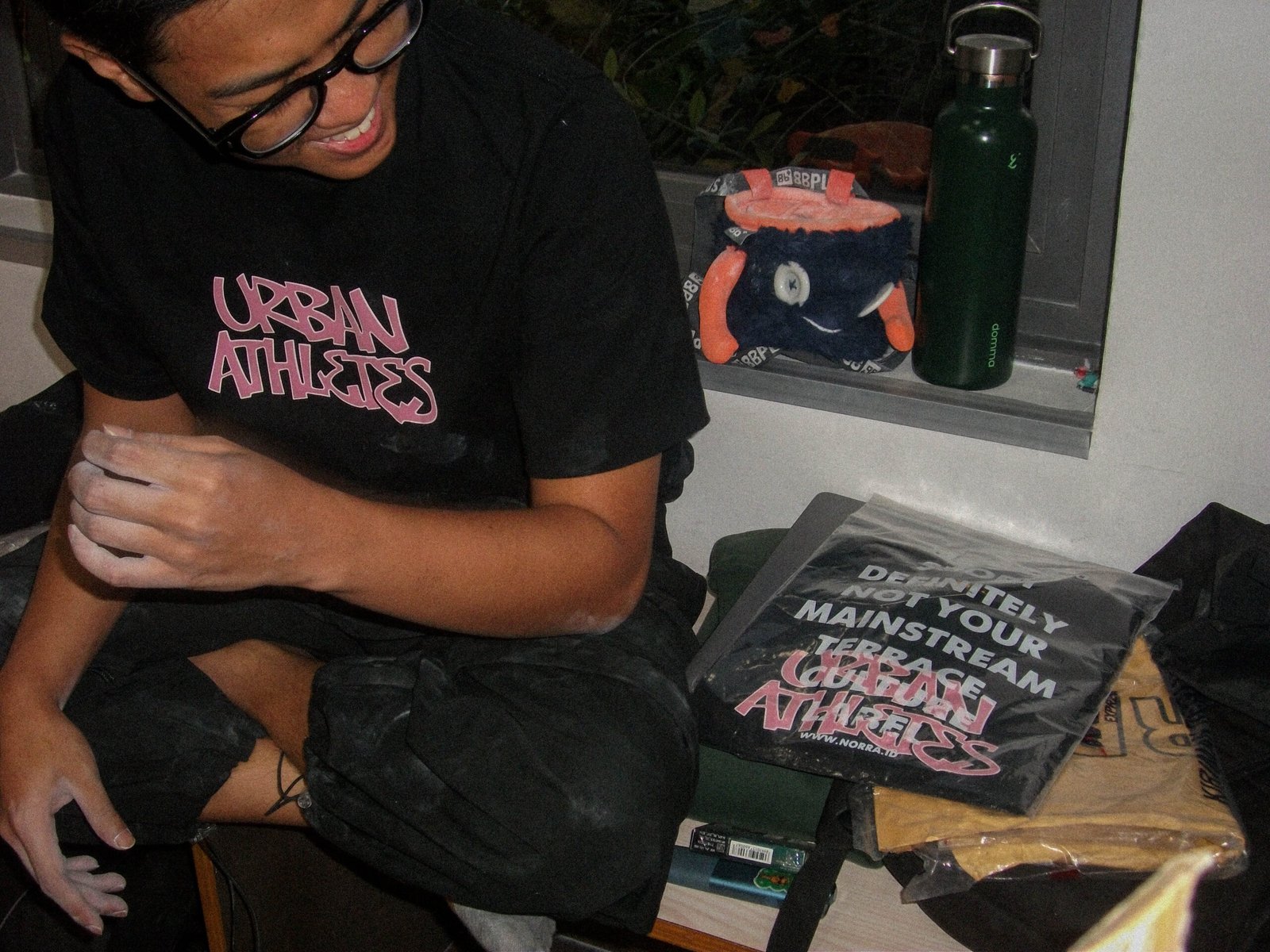 T-Shirt NS x Manjat.Mandjat "Urban Athletes" - Image 4